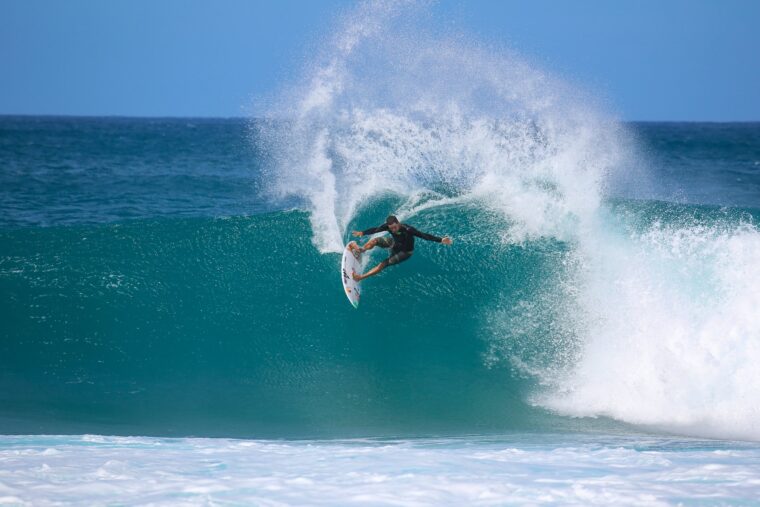 Surfing Stats - Featured Image